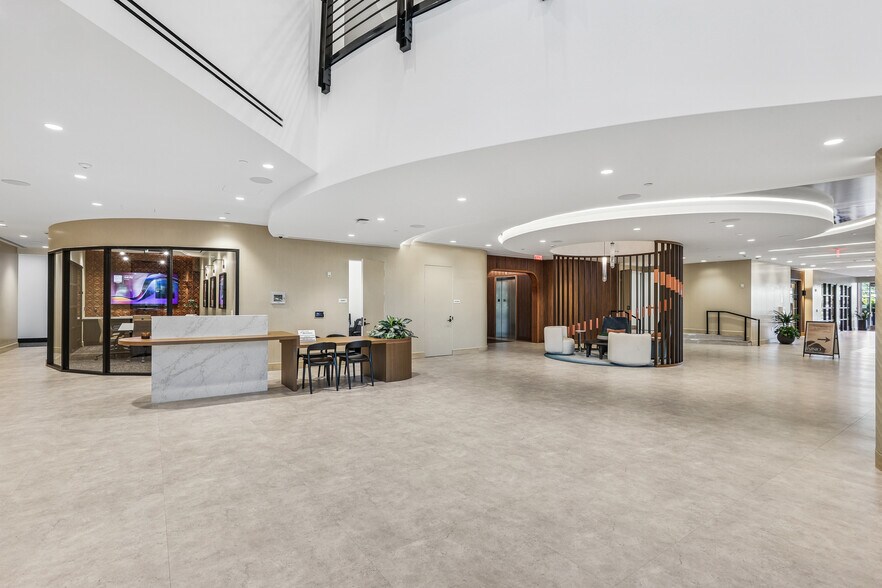 More Photos Of 16430 N Scottsdale Rd, Scottsdale Unknown For Lease