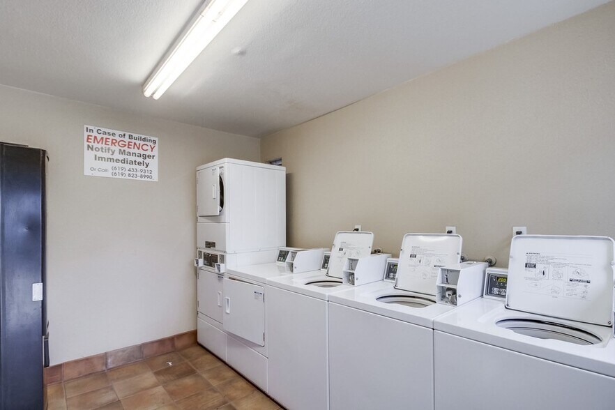 More Photos Of 1091 Calla Ave, Imperial Beach Apartments For Sale