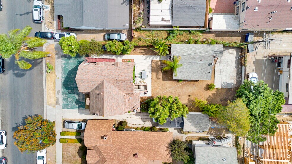 More Photos Of 1166 W 39th Pl, Los Angeles Apartments For Sale