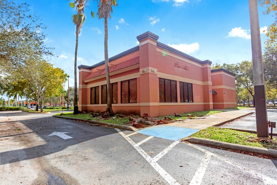 More Photos Of 15020 Jog Rd, Delray Beach Fast Food For Sale