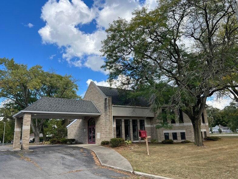 More Photos Of 1701 Capitol Ave, Fort Wayne Specialty For Sale