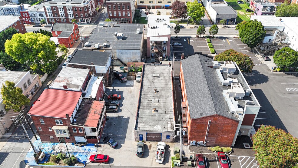 More Photos Of 60 E Washington St, Hagerstown Warehouse For Lease