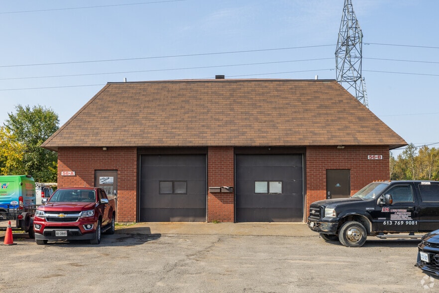 More Photos Of 56A Cleopatra Dr, Ottawa Warehouse For Lease