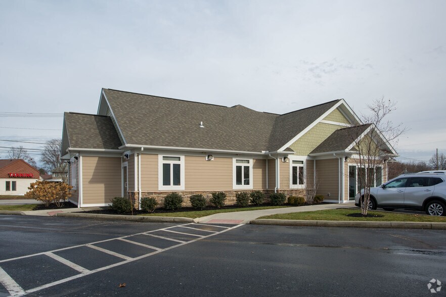 More Photos Of 1100 Portage Trl, Cuyahoga Falls Medical For Sale