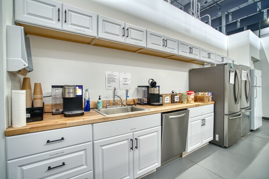 More Photos Of 4880 Eagle Pl, Frederick Industrial For Sale