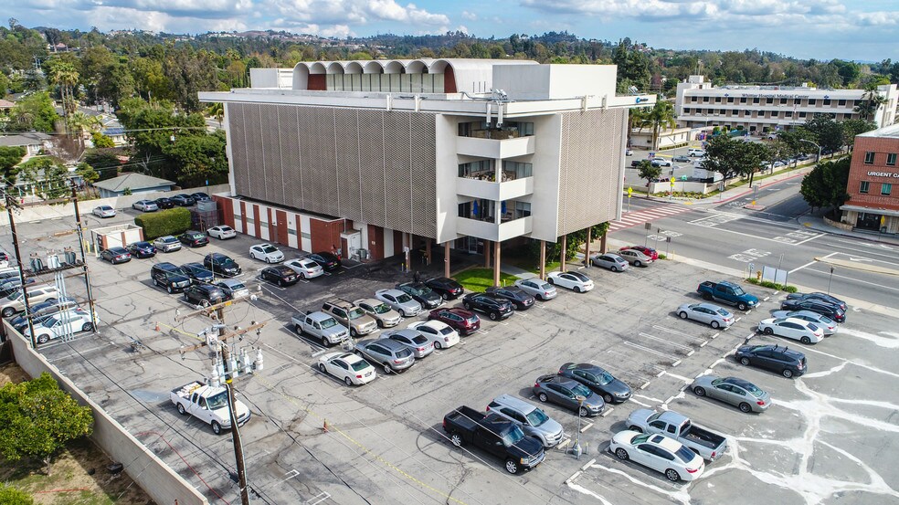 More Photos Of 9209 Colima Rd, Whittier Office For Sale
