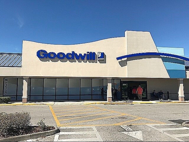 More Photos Of 346-430 N Suncoast Blvd, Crystal River Unknown For Lease