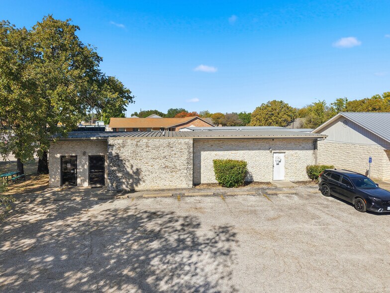 More Photos Of 3501 Williams Dr, Georgetown Freestanding For Sale