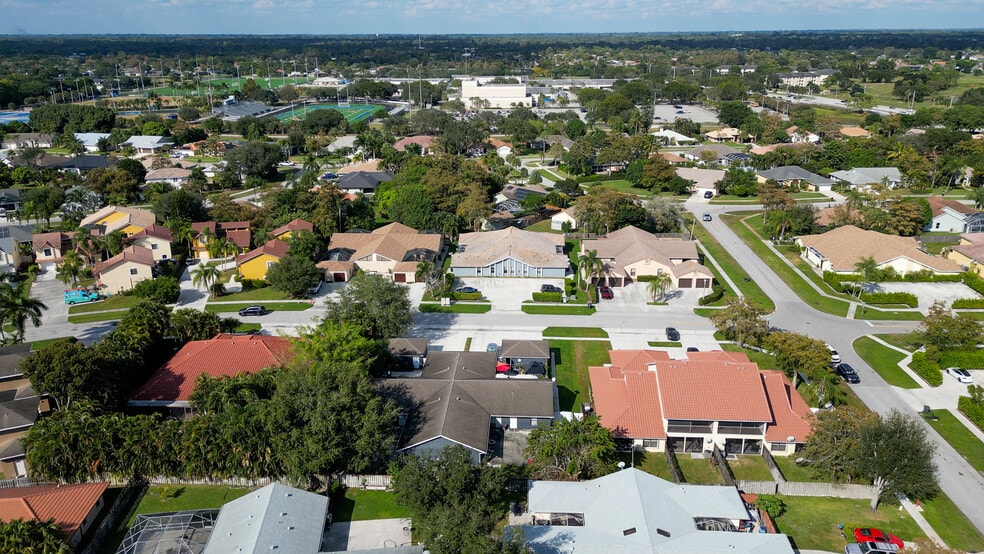 More Photos Of , Wellington Multifamily For Sale