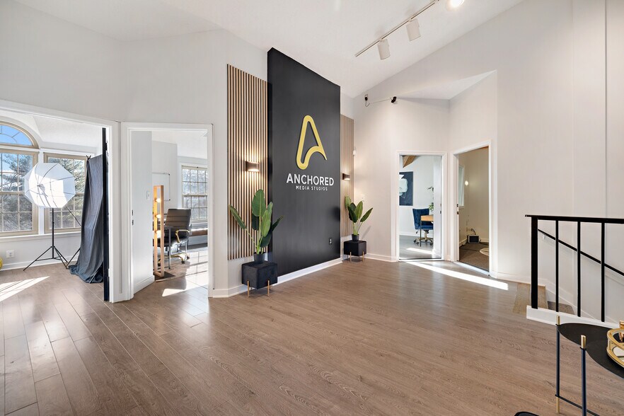 More Photos Of 8301-8323 Cherry Ln, Laurel Medical For Lease