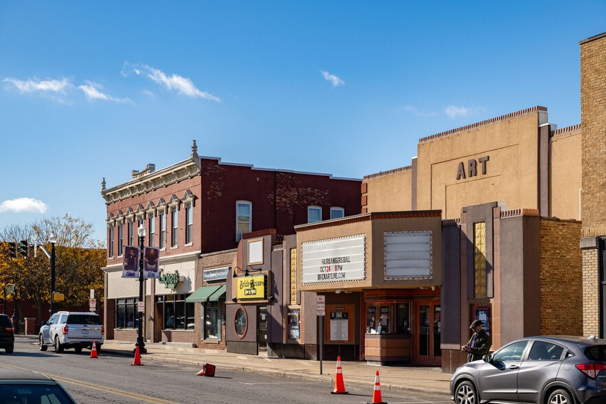 More Photos Of 230 Main St, Hobart Movie Radio TVStudio For Sale