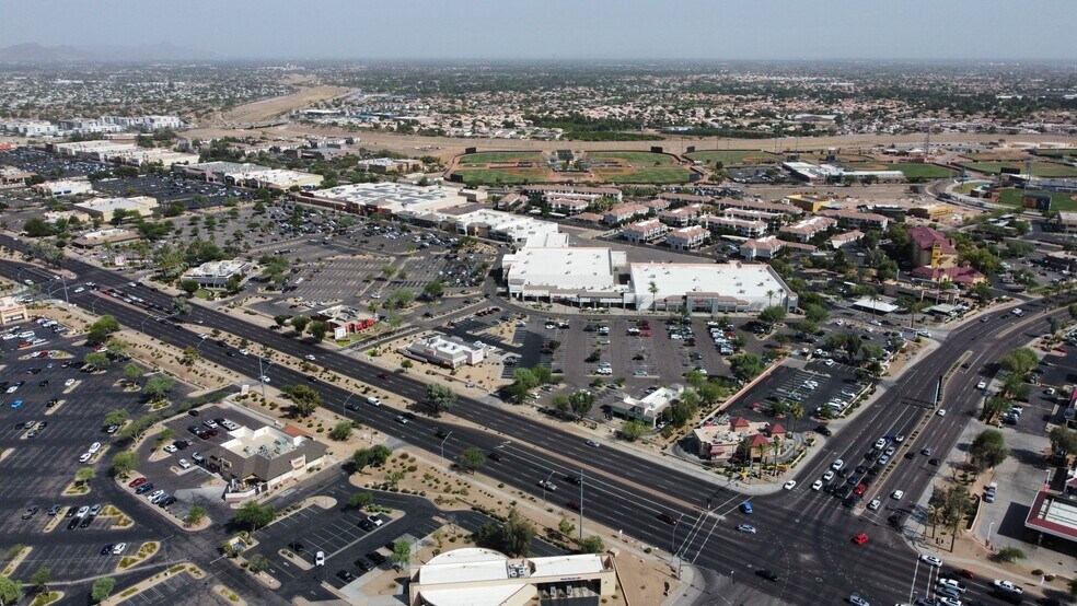 More Photos Of 8055 W Bell Rd, Peoria Unknown For Lease