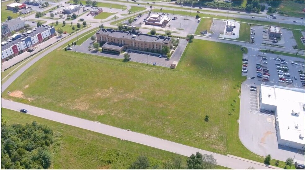 More Photos Of 115 Gateway Crossings Blvd, Radcliff Land For Sale