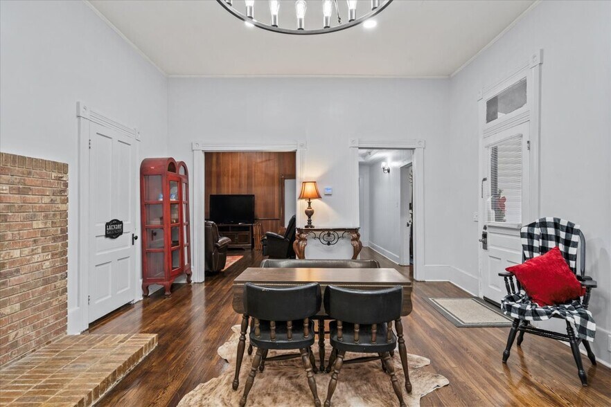 More Photos Of 9142 Railroad Ave, Olive Branch Office Residential For Sale