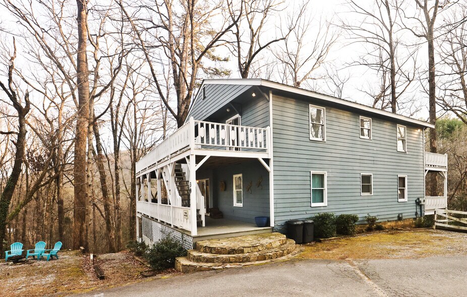 More Photos Of 43 Europe Ln, Clayton Apartments For Sale