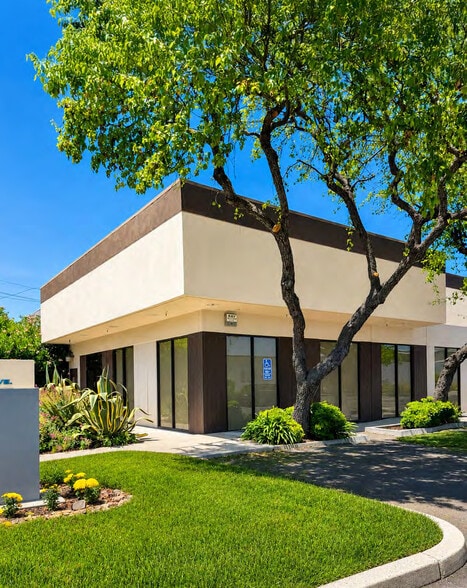 More Photos Of 1060 Terra Bella Ave, Mountain View Research And Development For Lease