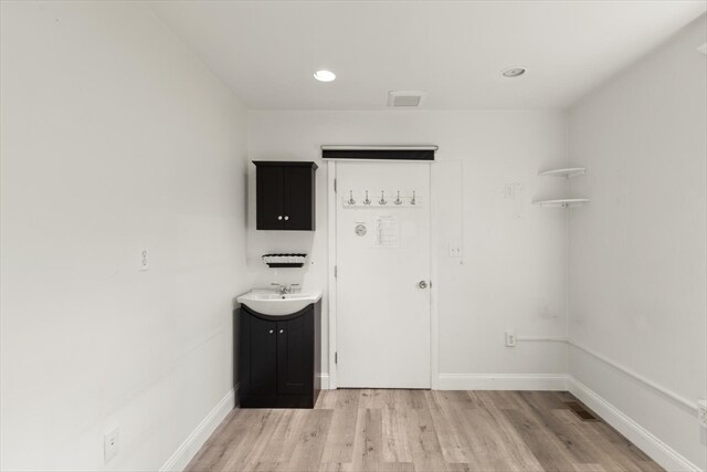 More Photos Of 205 Andover St, Peabody Medical For Lease