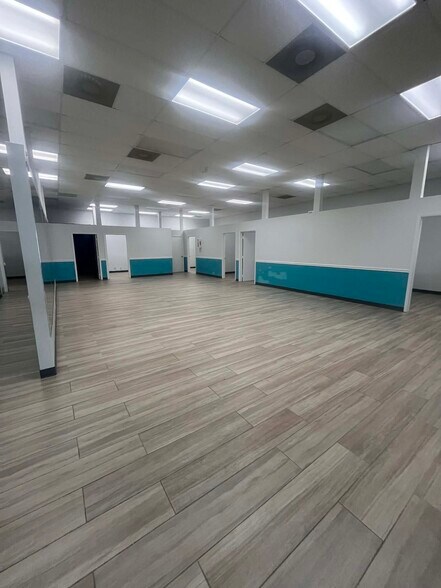 More Photos Of 1117 E Hallandale Beach Blvd, Hallandale Beach Medical For Lease