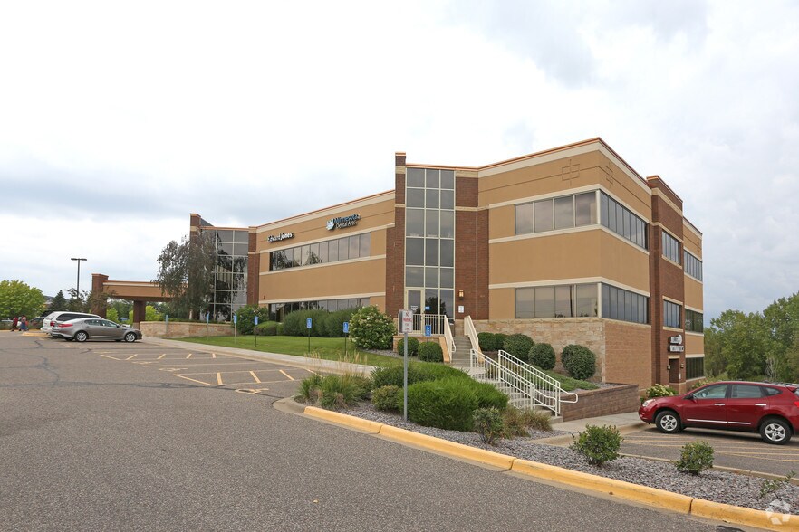 More Photos Of 5565 Blaine Ave, Inver Grove Heights Medical For Lease