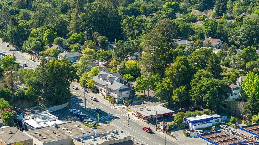 More Photos Of 7300 Healdsburg Ave, Sebastopol Office For Lease