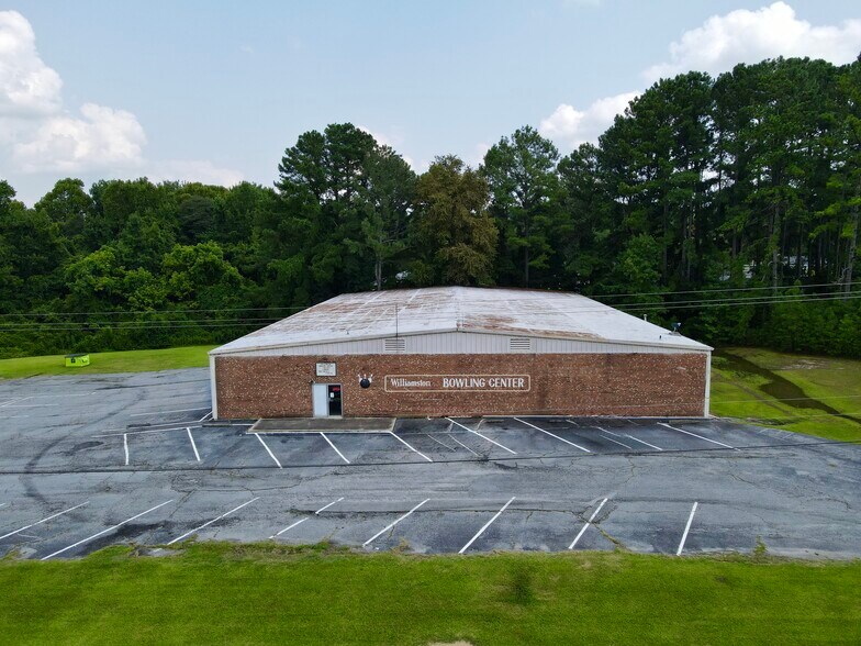 Primary Photo Of 915 E Boulevard, Williamston Bowling Alley For Sale