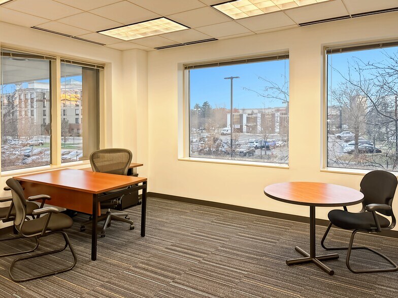 More Photos Of 1500 McConnor Pky, Schaumburg Coworking Space
