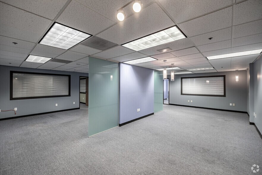 More Photos Of 500 S Kraemer Blvd, Brea Office For Lease