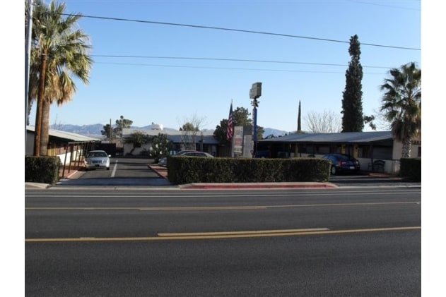 More Photos Of 410 Fremont St, Tombstone Hotel For Sale