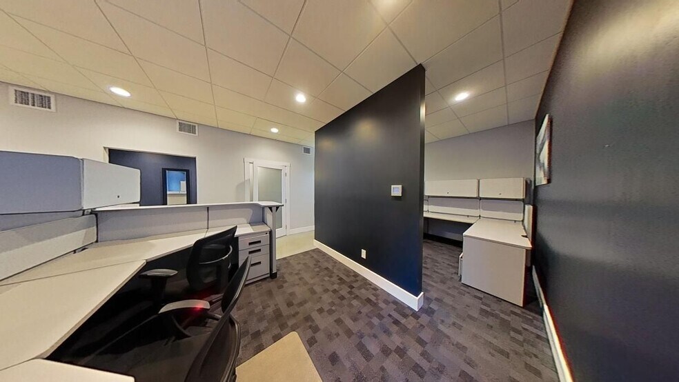 More Photos Of 1401-1451 E Lansing Dr, East Lansing Medical For Sale