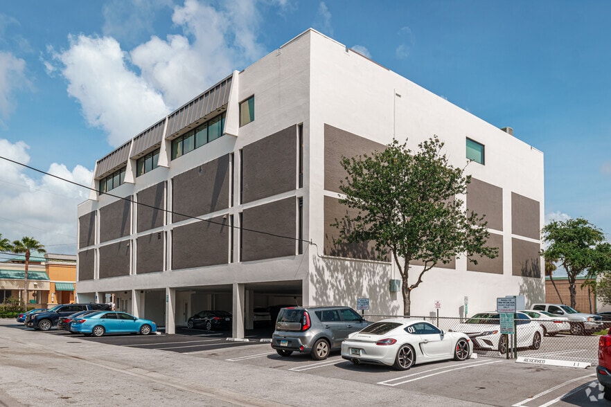 More Photos Of 50 NE 26th Ave, Fort Lauderdale Medical For Lease