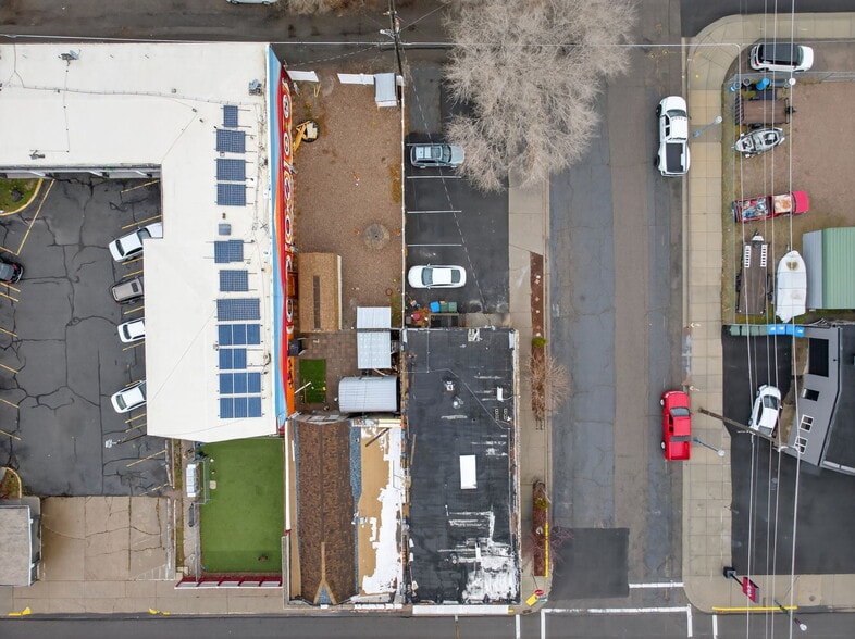 More Photos Of 502 N Main St, Pocatello General Retail For Sale