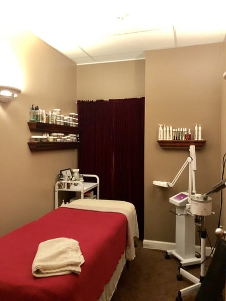 More Photos Of 3 Boyle Rd, Selden Medical For Sale