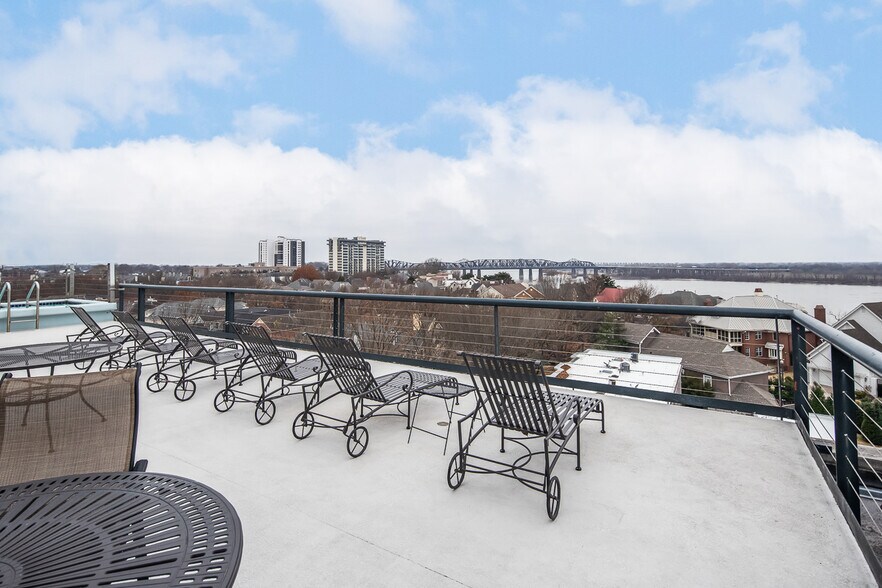 More Photos Of 505 Tennessee St, Memphis Apartments For Sale