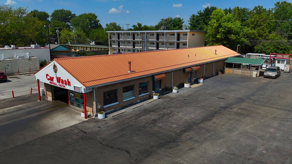 More Photos Of 4450 E Main St, Columbus Carwash For Sale