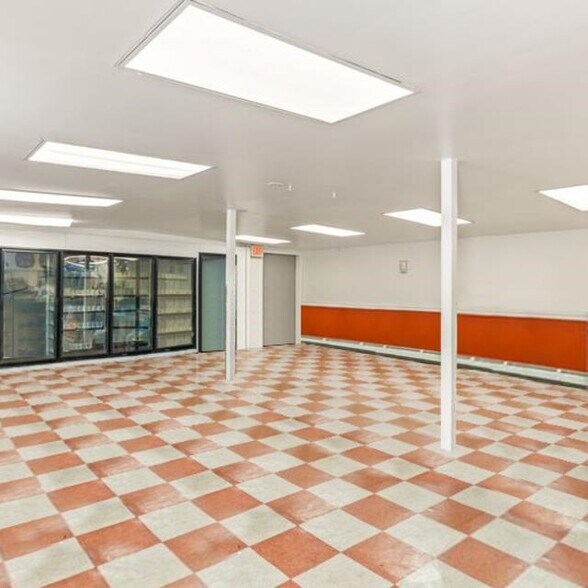 More Photos Of 289A Milton rd, Rochester Restaurant For Sale