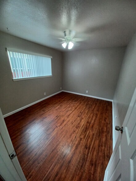 More Photos Of 2545 28th St, Sacramento Apartments For Sale