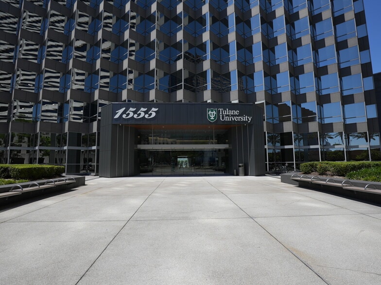 More Photos Of 1555 Poydras St, New Orleans Office For Sale