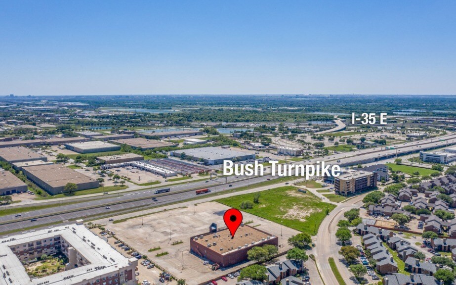 More Photos Of 1130 W Trinity Mills Rd, Carrollton General Retail For Sale