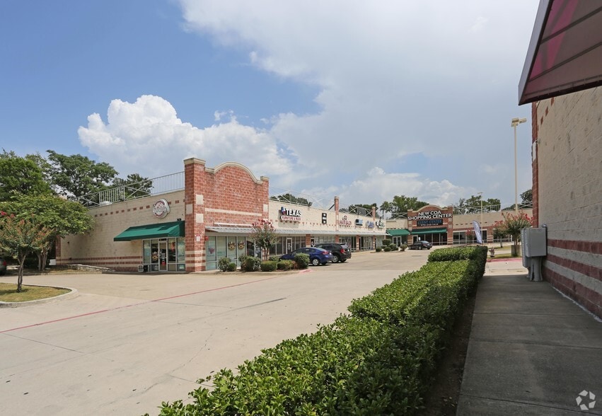 More Photos Of 3620 W Pioneer Dr, Irving Unknown For Lease