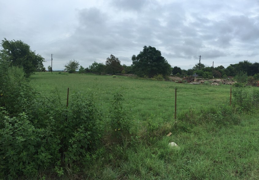 More Photos Of 101 Sunflower Cir, Kyle Land For Sale