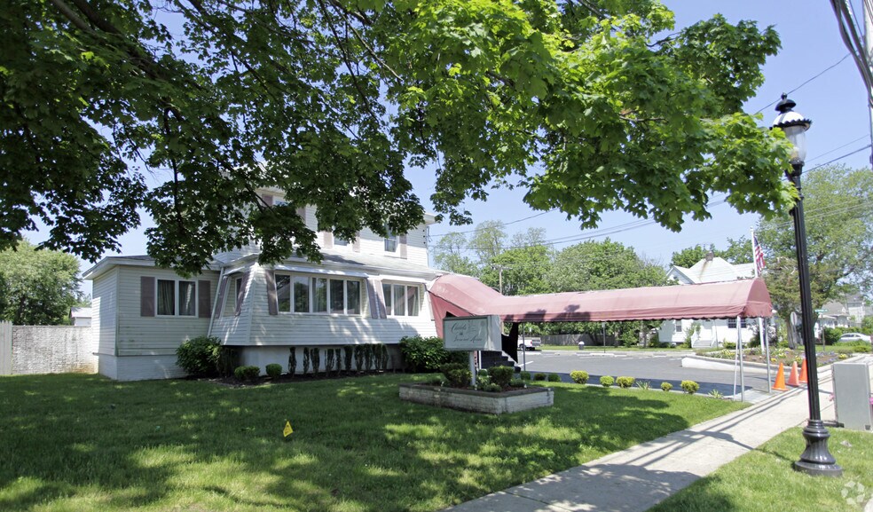 More Photos Of 364 Shrewsbury Ave, Red Bank Funeral Home For Sale
