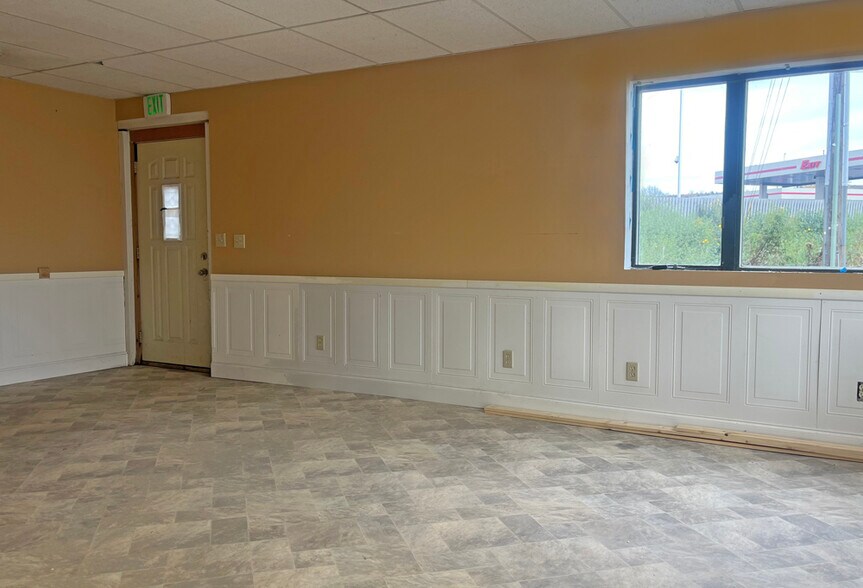 More Photos Of 6420 Redruth St, Duluth Warehouse For Sale
