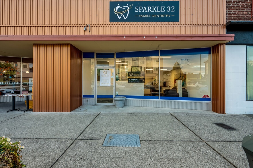More Photos Of 2510-2512 Colby Ave, Everett Storefront Retail Office For Sale