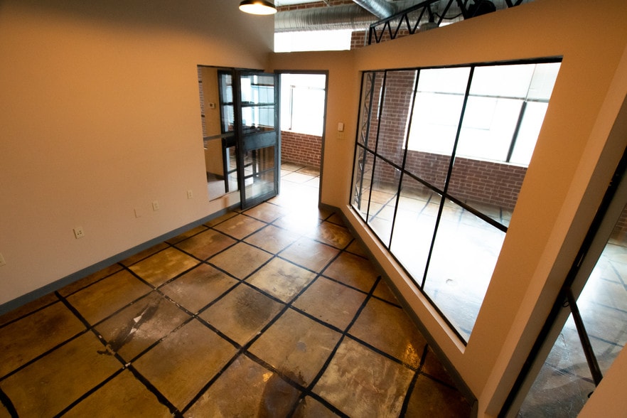 More Photos Of 241 E 4th St, Frederick Loft Creative Space For Lease