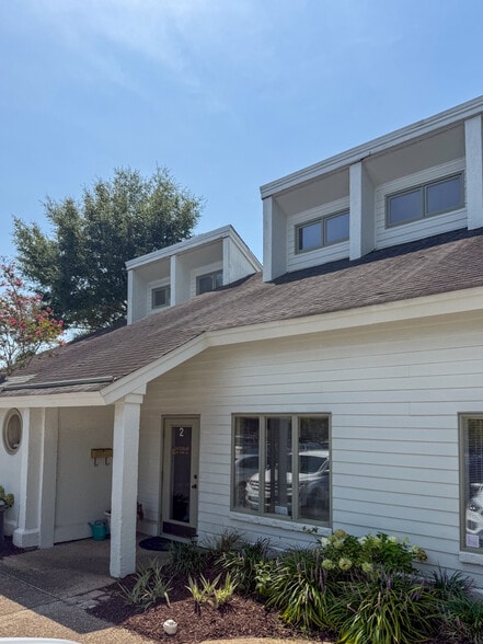More Photos Of 102 Wappoo Creek Dr, Charleston Loft Creative Space For Sale