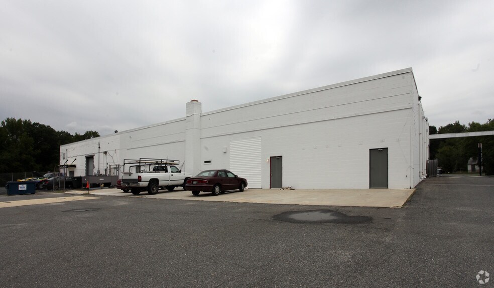 More Photos Of 7627 Leonardtown Rd, Hughesville Storefront Retail Office For Lease