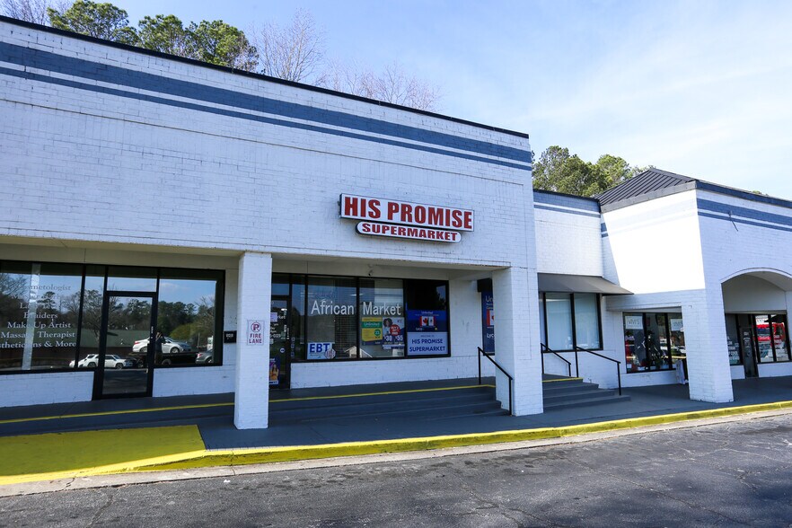 More Photos Of 8610 Roswell Rd, Atlanta Unknown For Lease