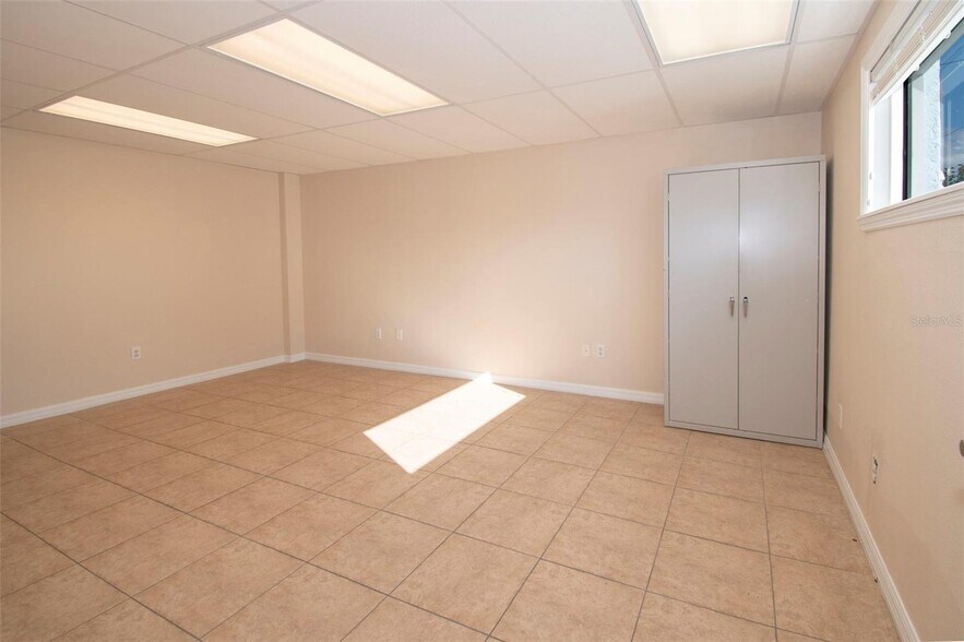 More Photos Of 3221 Tamiami Trl, Port Charlotte Medical For Lease