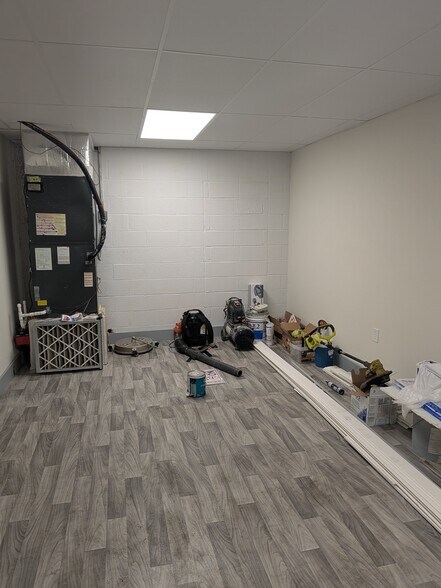 More Photos Of 1707 Pass Rd, Biloxi Freestanding For Sale