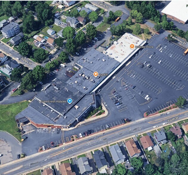 More Photos Of 209-235 South St, Holyoke Freestanding For Lease